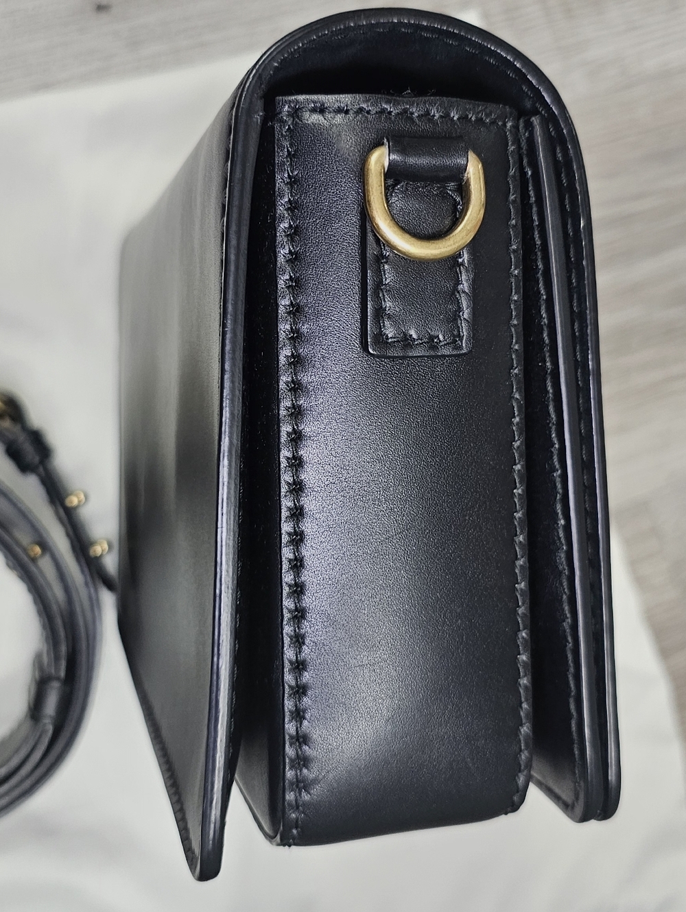 Christian Dior Smooth Calfskin Dio(r)evolution Flap Bag Black - Picture 3 of 16